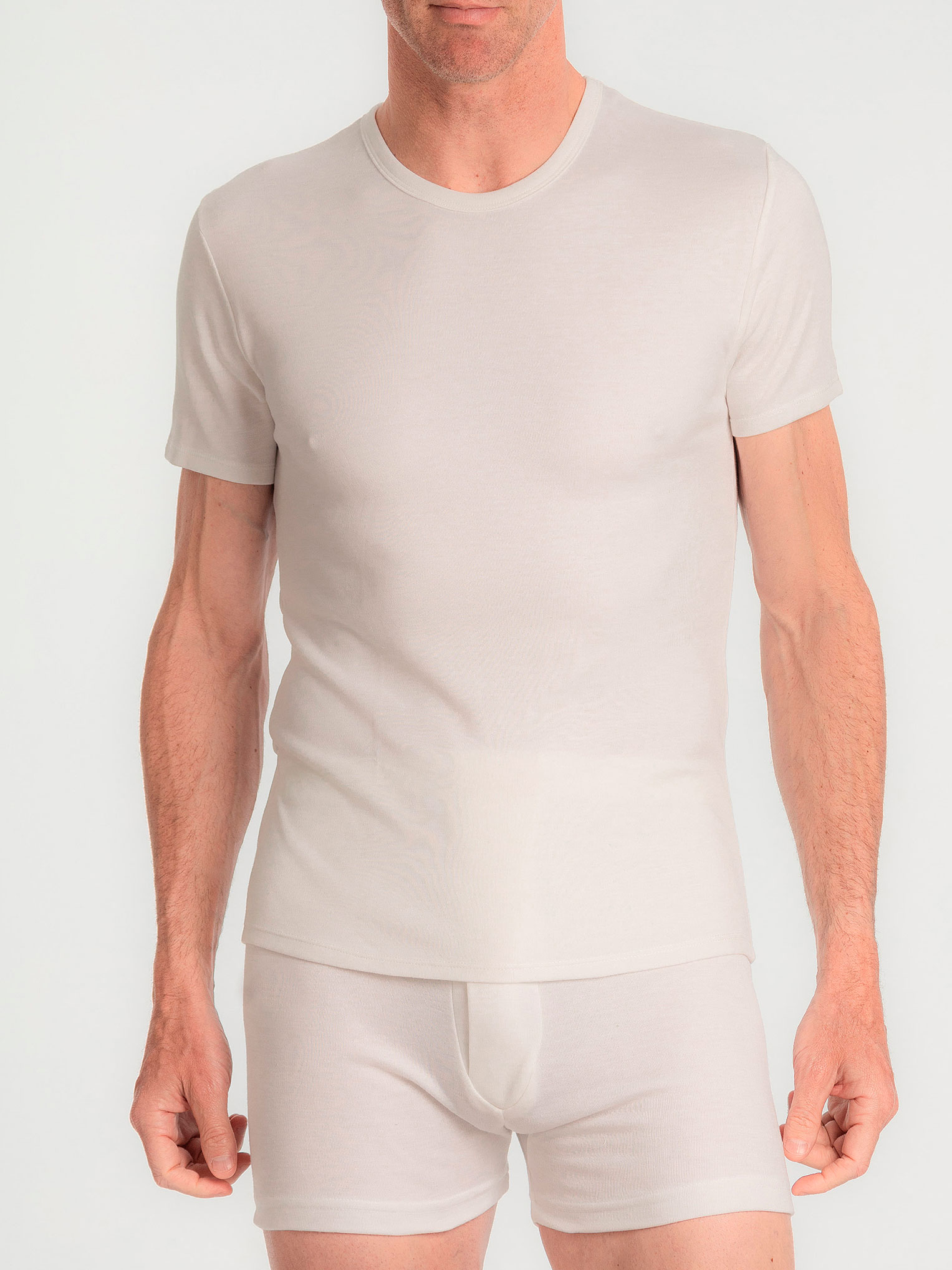 ABANDERADO  Camiseta termal manga corta cuello redondo de 806 
